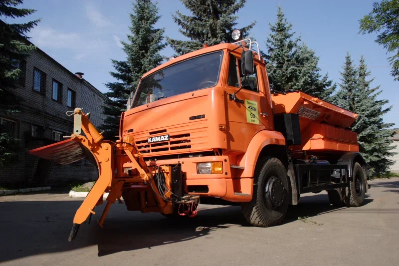 Комбинированные дорожные машины КАМАЗ